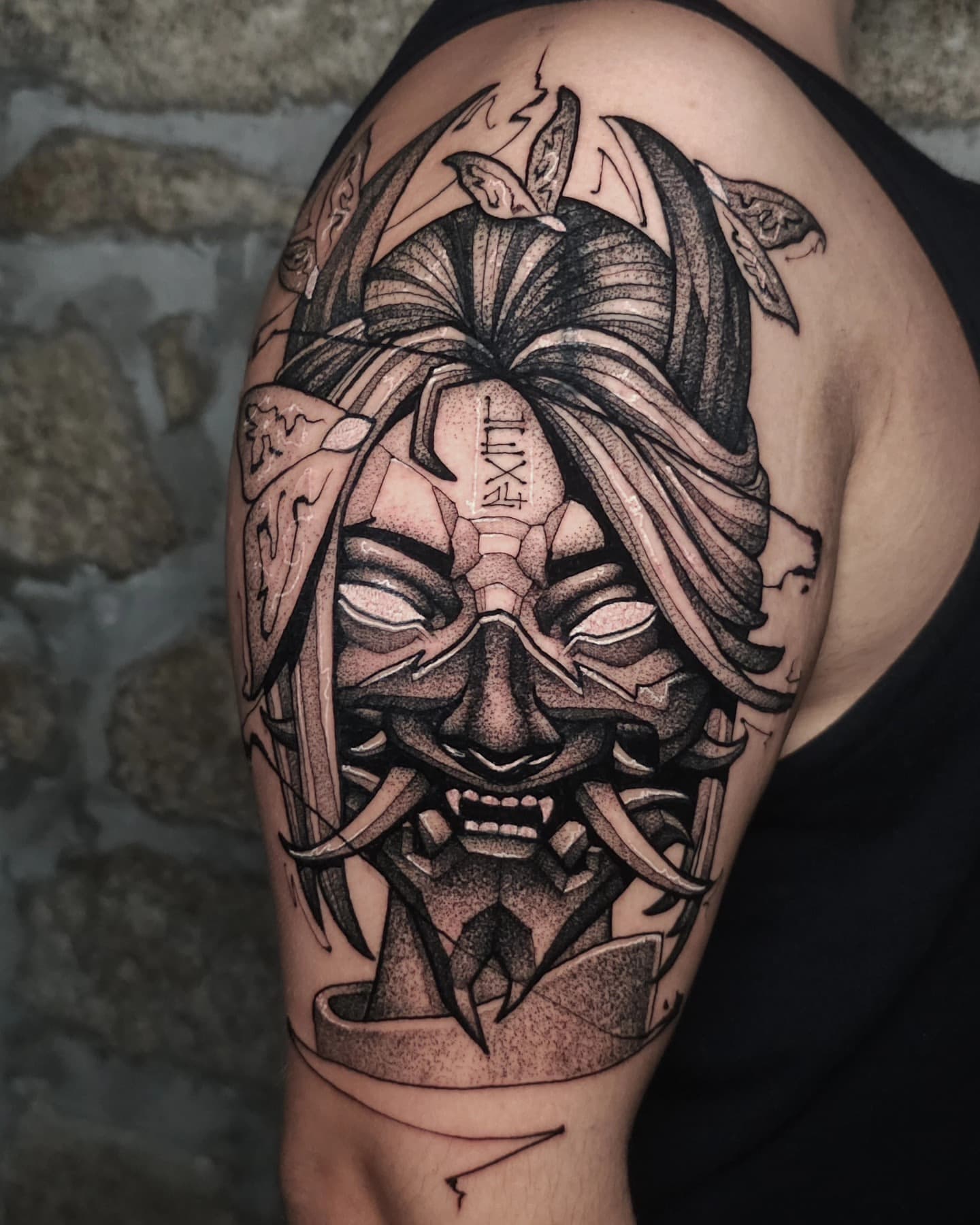 Tatuagem de máscara Oni, por Lex